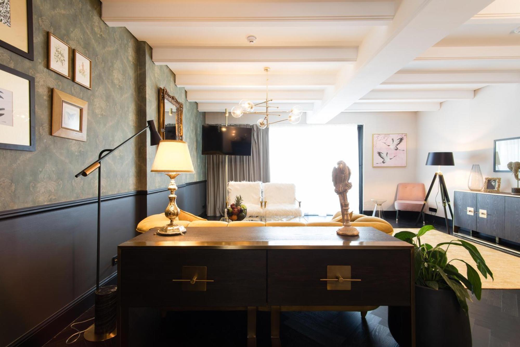 Skylark, Aluma Hotels & Resorts Афины Экстерьер фото