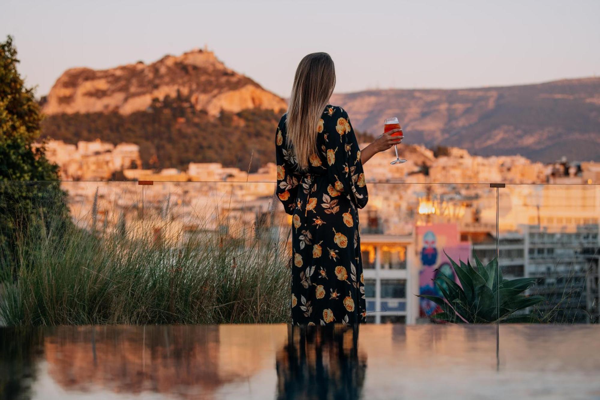 Skylark, Aluma Hotels & Resorts Афины Экстерьер фото