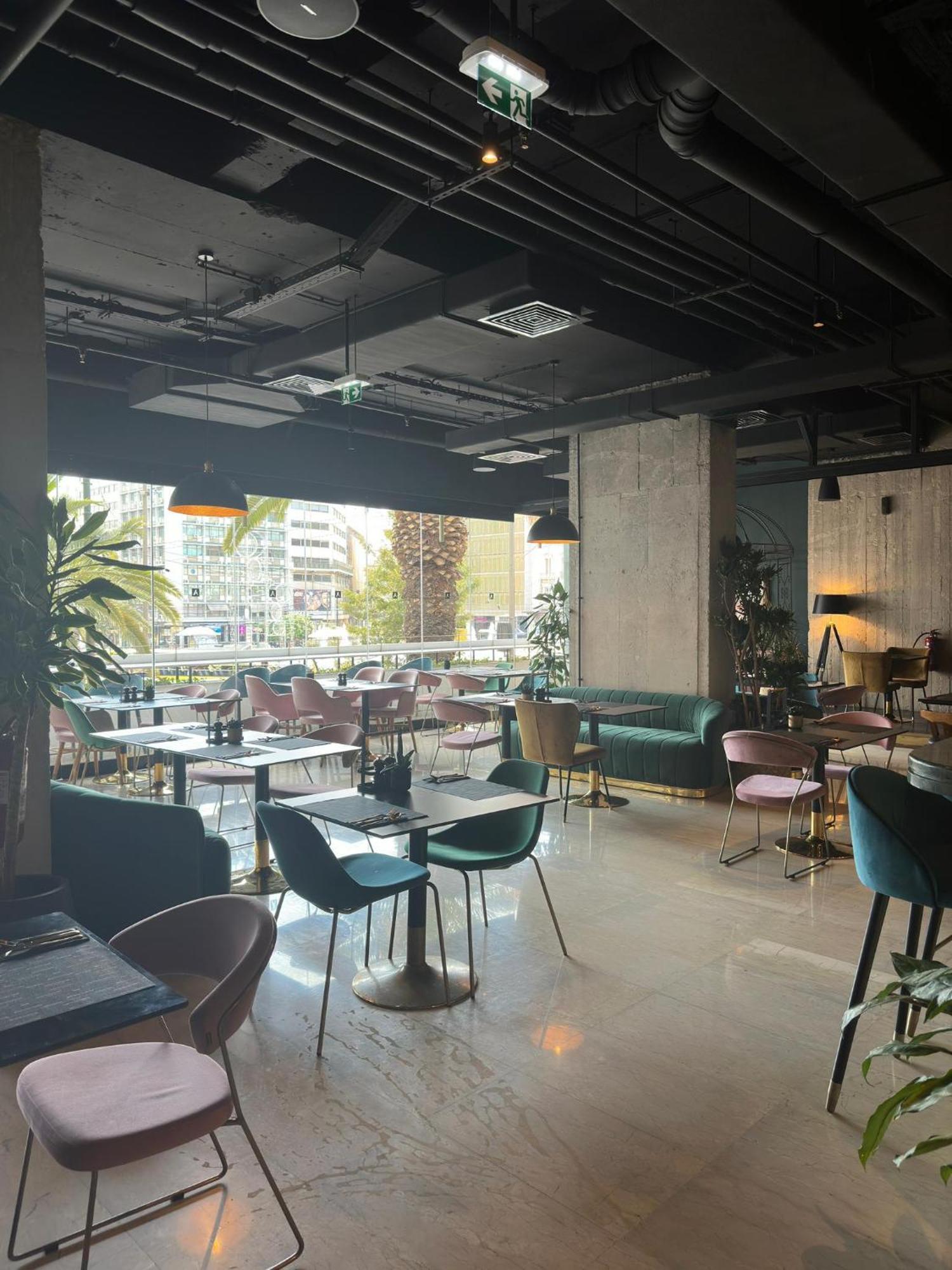 Skylark, Aluma Hotels & Resorts Афины Экстерьер фото